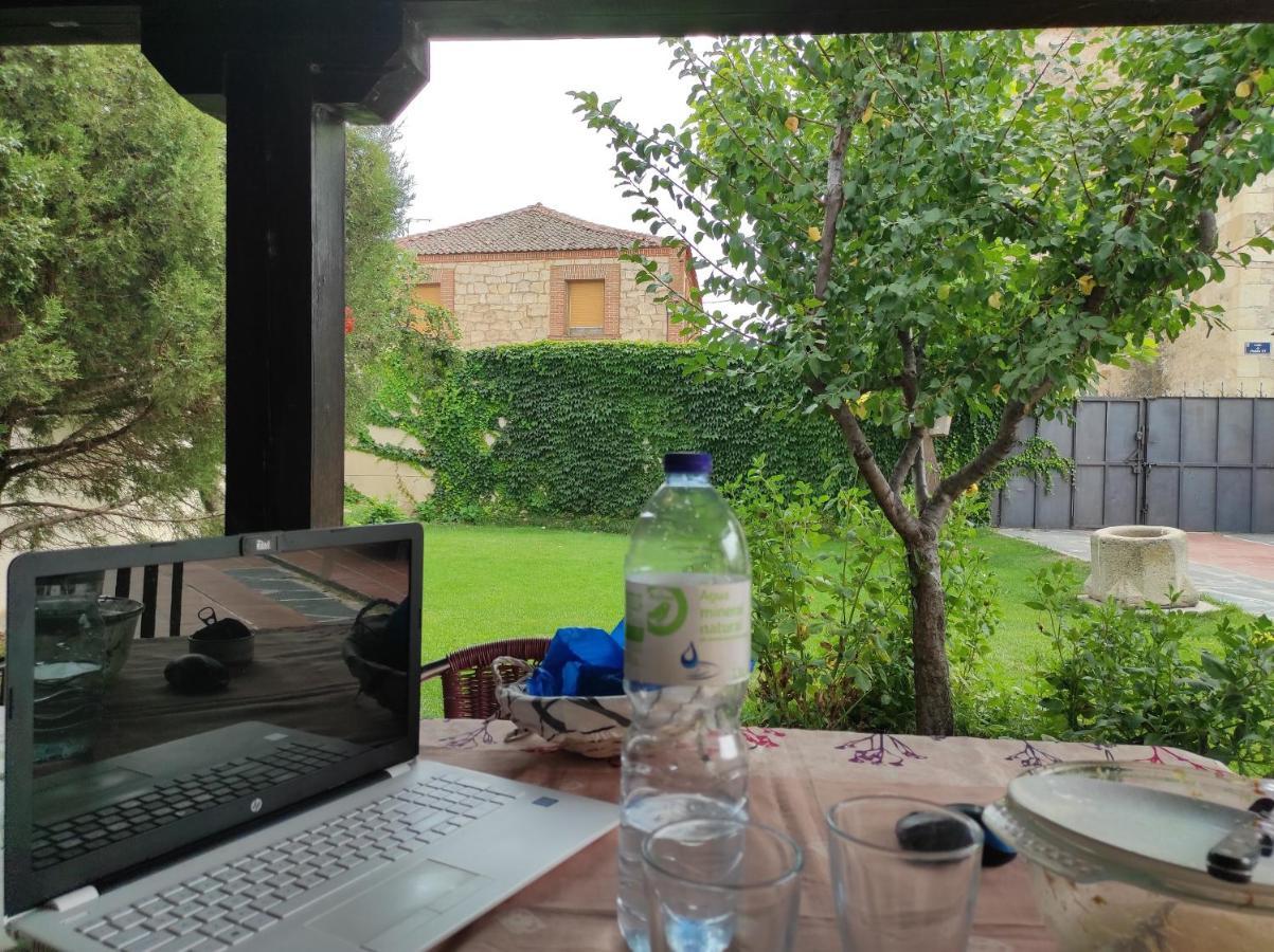 Casa Rural La Cija Del Abuelo A 1 Hora De Madrid Segovia Esterno foto